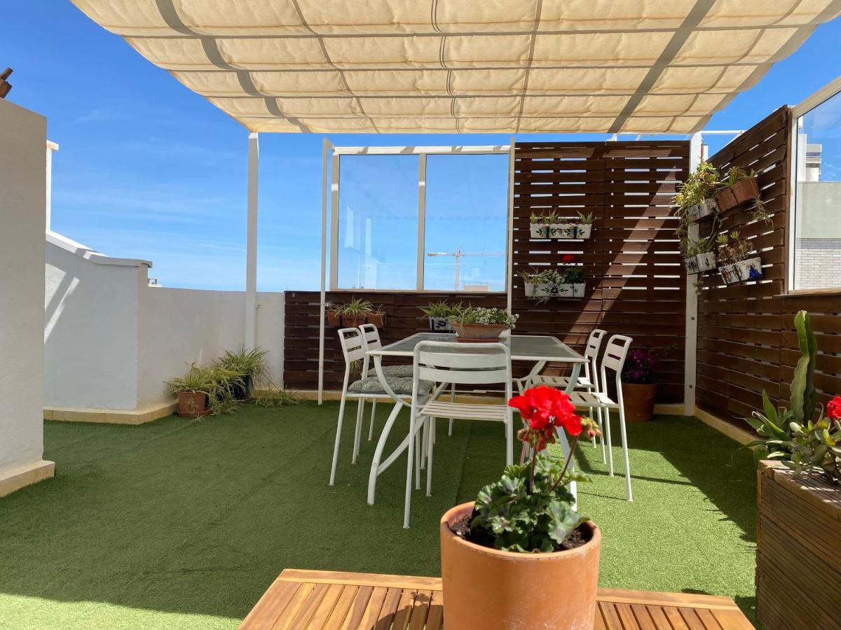 Appartamento Charming Penthouse Near Beach El Campello Esterno foto